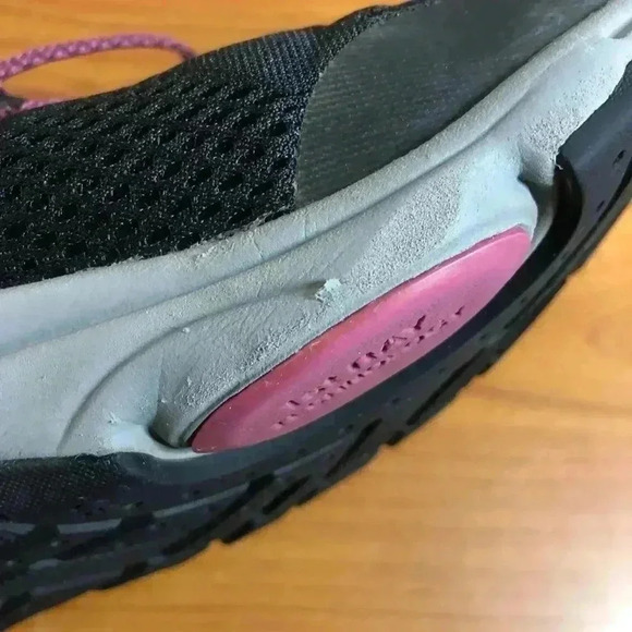 Vionic by Orthaheel Action Emerald Women's Black Sneaker sz 10 - Picture 8 of 8